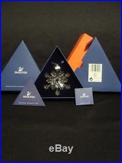 Swarovski Crystal Annual Edition 2004 Christmas Ornament 631562