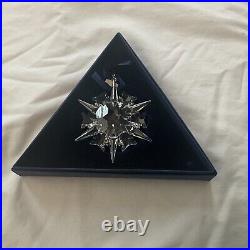 Swarovski Crystal Annual Snowflake Star Ornament 2002 MIB