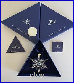 Swarovski Crystal Annual Snowflake Star Ornament 2005 MIB