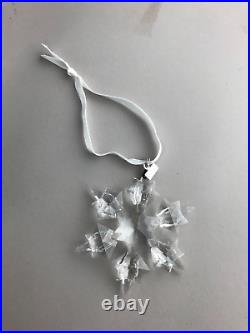 Swarovski Crystal Christmas Annual Snowflake Ornament 2010 Complete with Box EUC