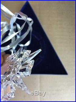Swarovski Crystal Collectable 2002 Christmas Ornament Snowflake With Box