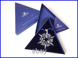 Swarovski Crystal Large Snowflake Ornament 0872200 Christmas 2007 w Box