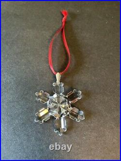 Swarovski Crystal Star/Snowflake Christmas 1992 Ornament 168 690 / SCO1992
