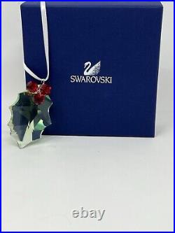 Swarovski Holly Leaf Christmas Holiday Crystal Ornament 5103222 / 870001