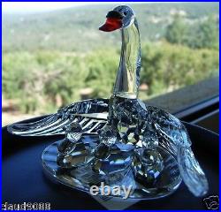 Swarovski Silver Crystal Swan Family 243373 Mint (generic Box) Retired 12/2004