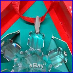 VERY RARE Retired Swarovski Crystal 1992 Christmas Snowflake Star 168690 Boxed