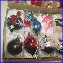 X81 VINTAGE CHRISTMAS ORNAMENT LOT SHINY BRITE, POLAND, GERMANY INDENT PINECONE